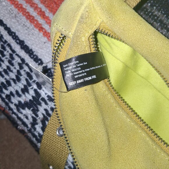 Urban Outfitters Suede fanny Pack in Chartreuse - Picture 6 of 8